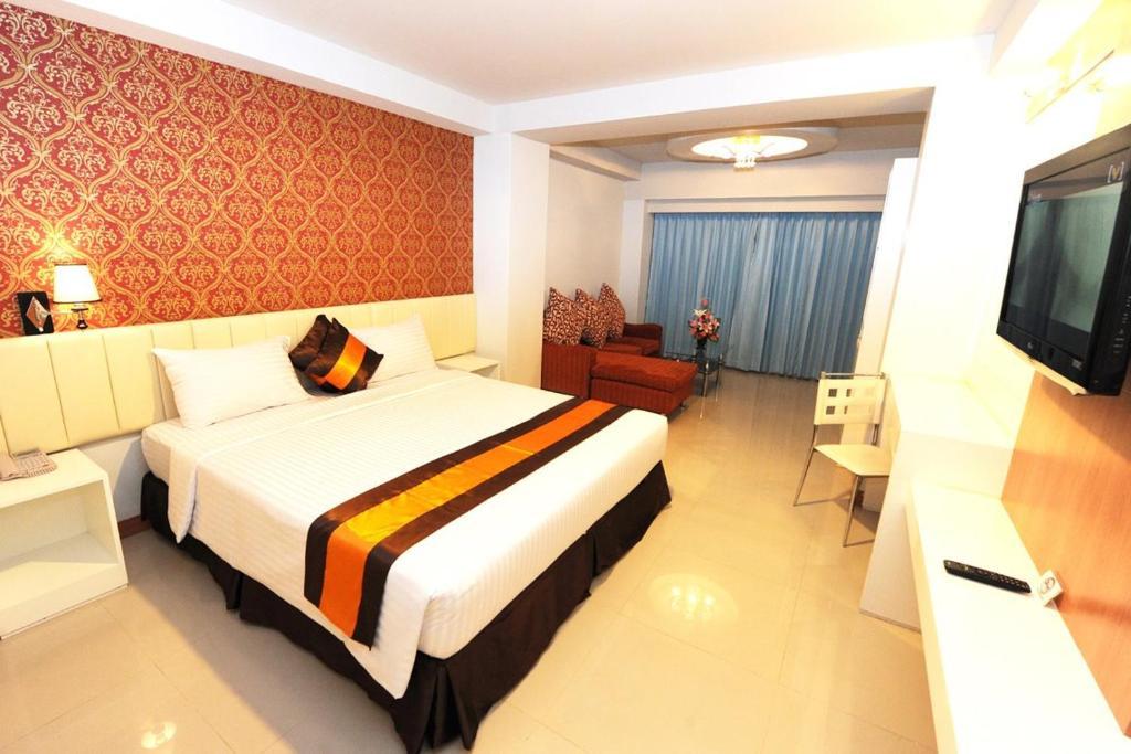 Pratunam Hotel Khon Kaen Room photo