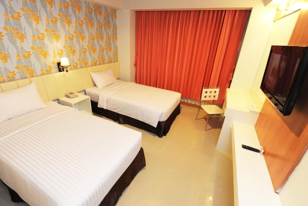 Pratunam Hotel Khon Kaen Room photo